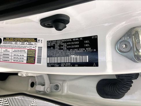 Used 2020 Toyota Highlander Platinum AWD/4WD image 45