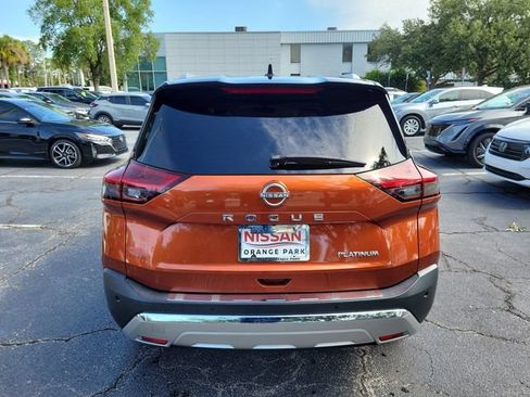 Used 2022 Nissan Rogue Platinum w/ Head-Up Display Package FWD image 8