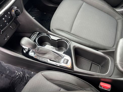 Used 2025 Buick Encore GX Preferred image 42