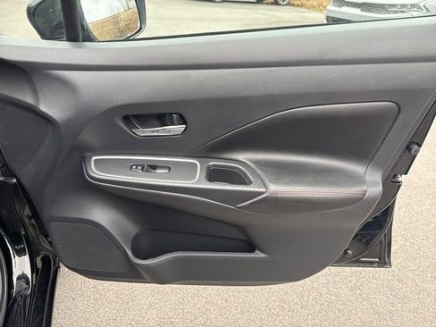 Used 2024 Nissan Versa SR image 14