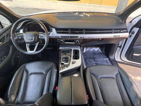 Used 2019 Audi Q7 2.0T Premium Plus w/ Premium Plus Package AWD/4WD image 12
