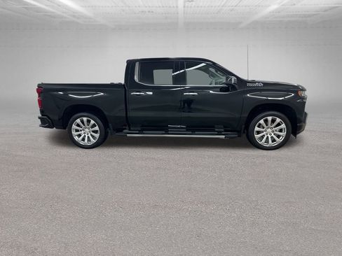 Used 2020 Chevrolet Silverado 1500 High Country w/ Technology Package image 14