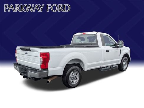 Used 2022 Ford F250 XL w/ Power Equipment Group image 5