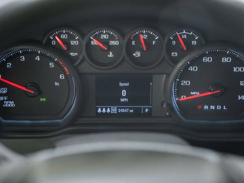Used 2025 Chevrolet Silverado 1500 Custom Trail Boss w/ Dark Appearance Package AWD/4WD image 49