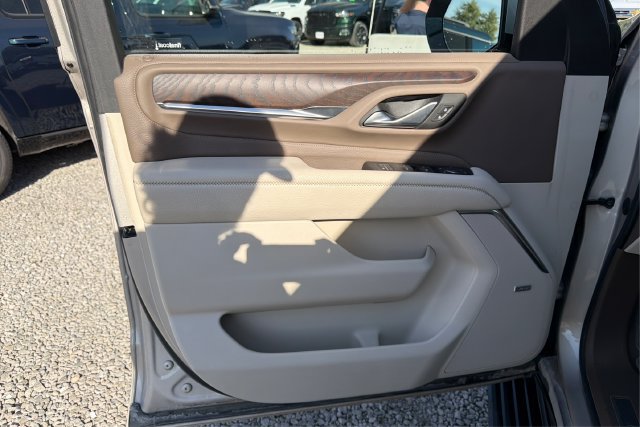 Used 2022 GMC Yukon Denali w/ Max Trailering Package AWD/4WD image 19