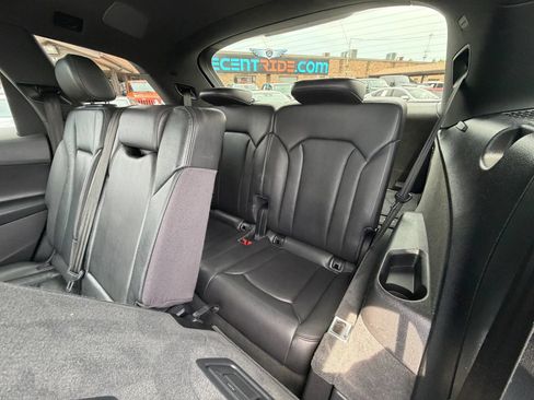 Used 2018 Audi Q7 2.0T Premium Plus w/ Premium Plus Package AWD/4WD image 13
