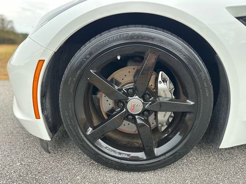 Used 2014 Chevrolet Corvette Stingray Coupe w/ Battery Protection Package image 25