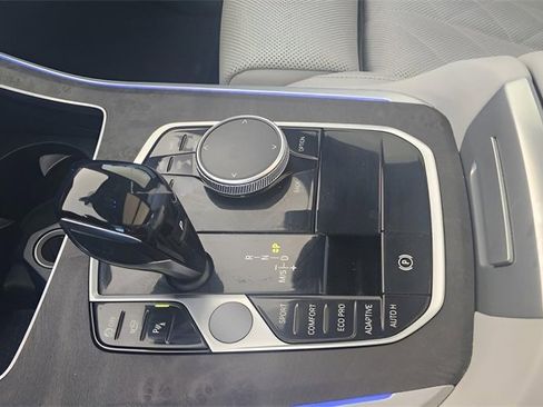 Used 2023 BMW X5 sDrive40i w/ M Sport Package image 35