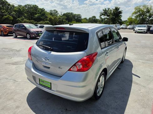 Used 2012 Nissan Versa Hatchback w/ SL Navigation Pkg FWD image 12