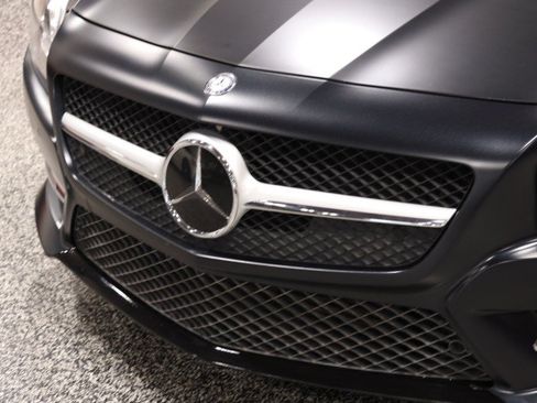 Used 2016 Mercedes-Benz SL 550 w/ Mille Miglia Edition image 14