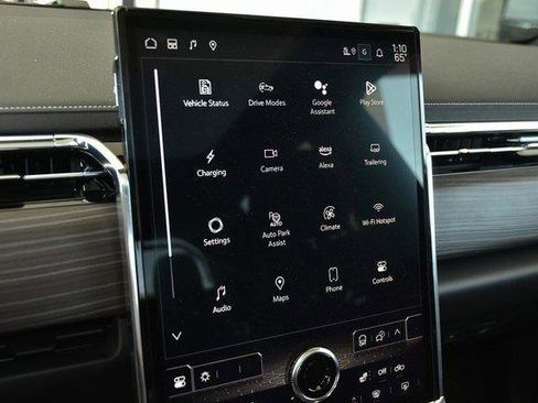 New 2025 GMC Sierra EV Denali image 40