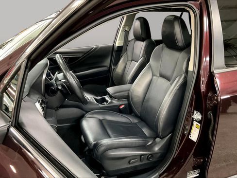 Used 2024 Subaru Outback Limited AWD/4WD image 8