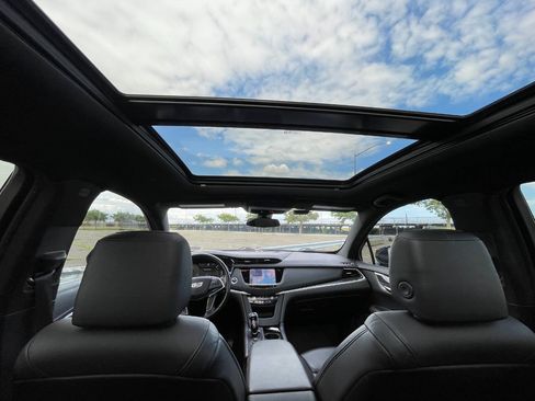 Used 2022 Cadillac XT5 Premium Luxury AWD/4WD image 27
