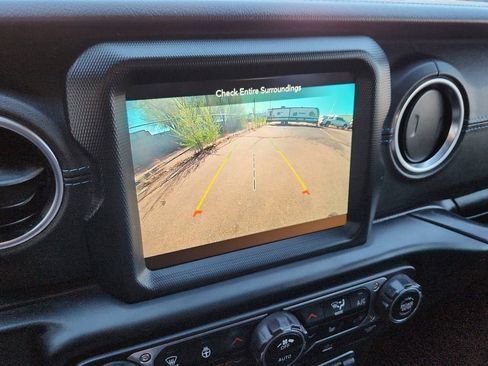 Used 2022 Jeep Wrangler Unlimited Rubicon 4xe w/ Cold Weather Group image 25