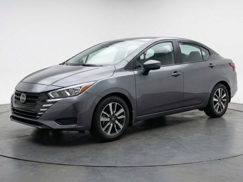 Used 2025 Nissan Versa SV w/ Trunk Package FWD image 3