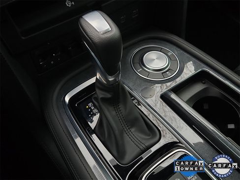 Certified 2024 Nissan Armada SL w/ Midnight Edition Package image 27