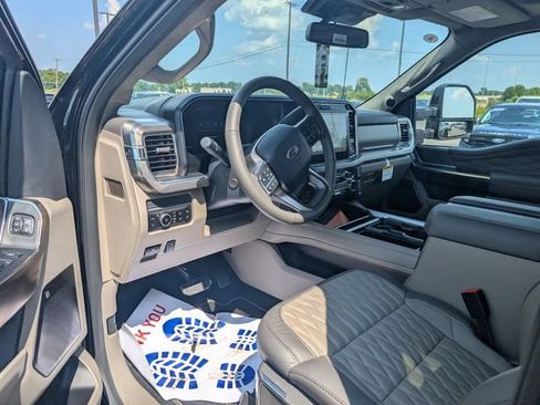 New 2026 Ford F450 Platinum w/ Platinum Plus Package AWD/4WD image 18
