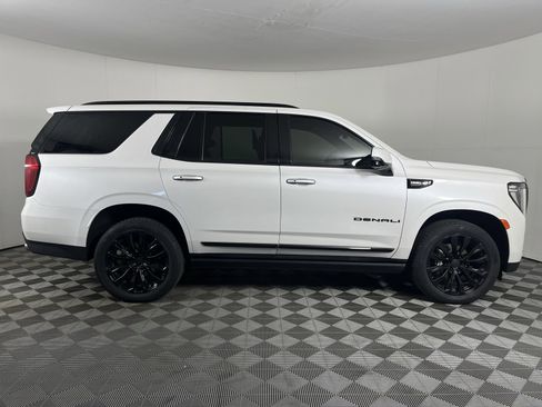 Used 2021 GMC Yukon Denali image 7