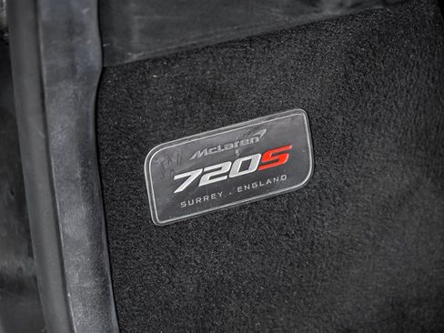 Used 2020 McLaren 720S Performance RWD image 22