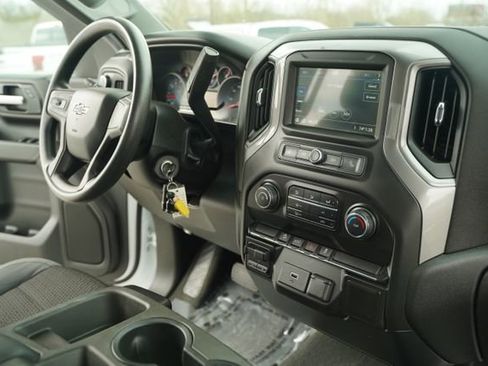 Used 2019 Chevrolet Silverado 1500 Custom Trail Boss w/ Custom Convenience Package image 30