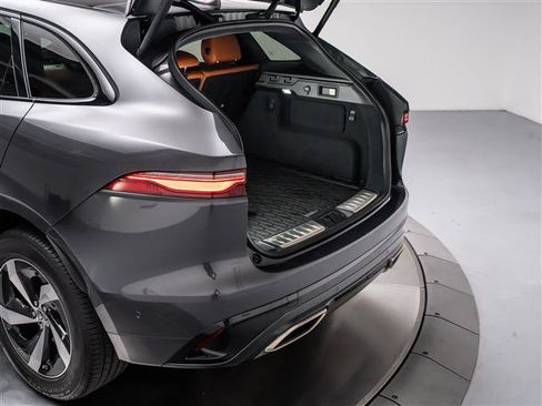Used 2026 Jaguar F-PACE R-Dynamic S AWD/4WD image 32