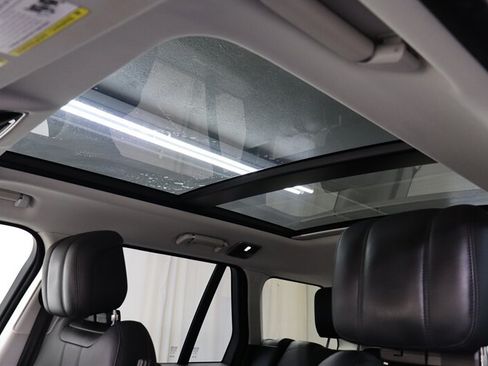 Used 2019 Land Rover Range Rover Supercharged AWD/4WD image 15