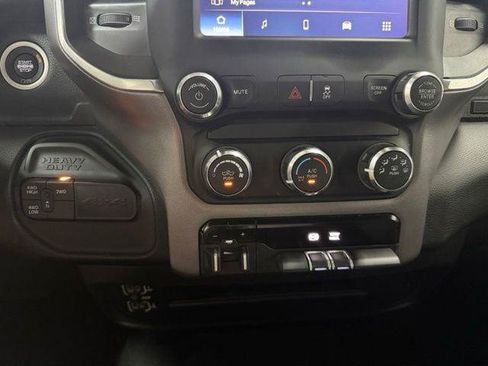 Certified 2024 RAM 2500 Big Horn AWD/4WD image 16