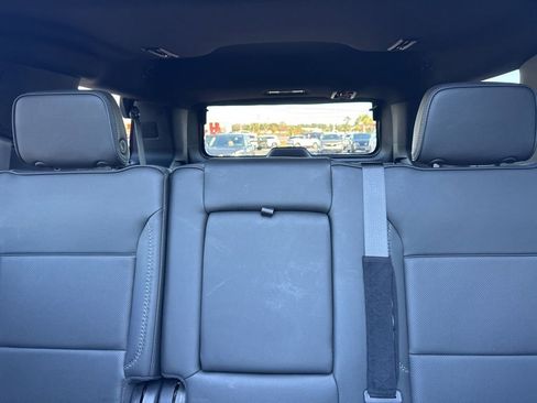 Used 2022 GMC Yukon Denali w/ Denali Premium Package image 36