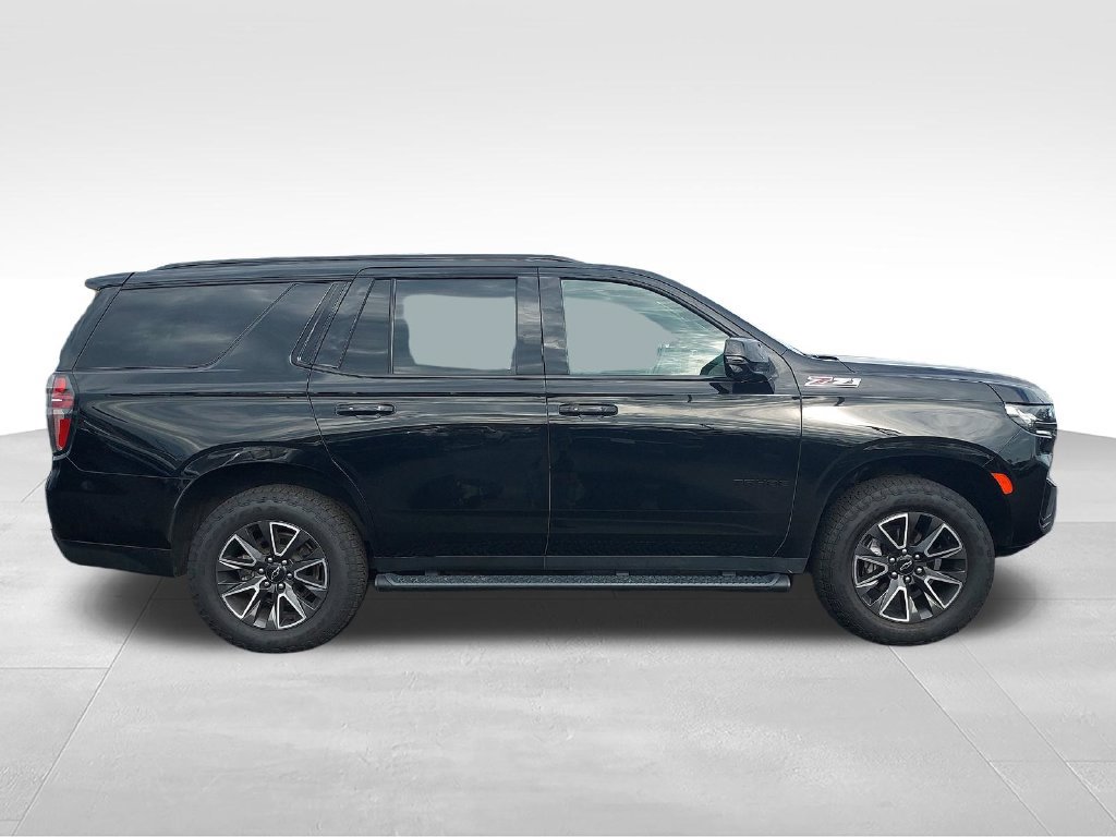 Used 2022 Chevrolet Tahoe Z71 w/ Z71 Off-Road Package AWD/4WD image 6