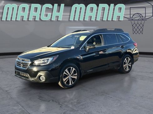 Used 2018 Subaru Outback 2.5i Limited image 1