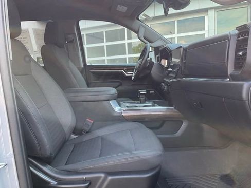 Used 2024 Chevrolet Silverado 1500 RST w/ Convenience Package II AWD/4WD image 9