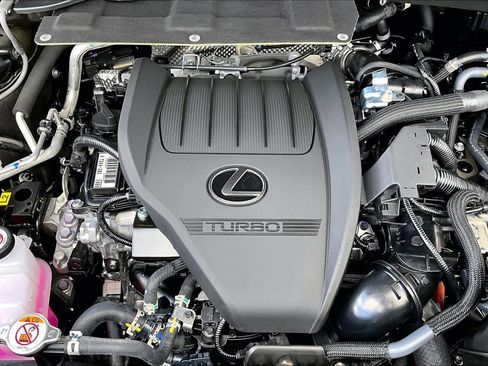 New 2026 Lexus TX 500h AWD image 17