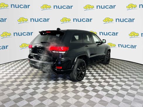 Used 2022 Jeep Grand Cherokee Laredo X image 7