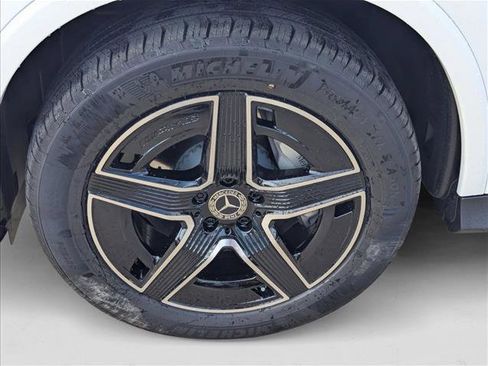 New 2026 Mercedes-Benz GLC 300 4MATIC image 9