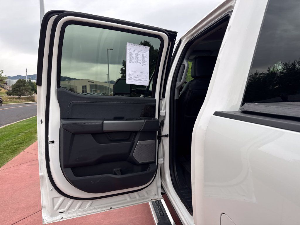 Certified 2025 Ford F250 Lariat AWD/4WD image 19