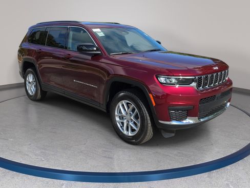 New 2026 Jeep Grand Cherokee L Laredo AWD/4WD image 3
