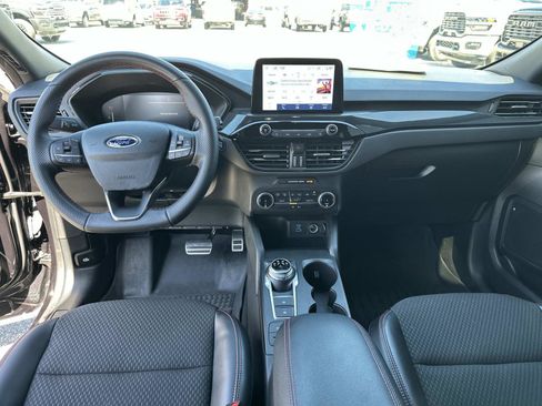 Used 2023 Ford Escape ST-Line w/ Equipment Group 301A image 19