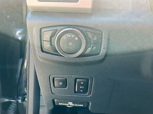 Used 2022 Ford F250 Lariat w/ Tremor Off-Road Package AWD/4WD image 10