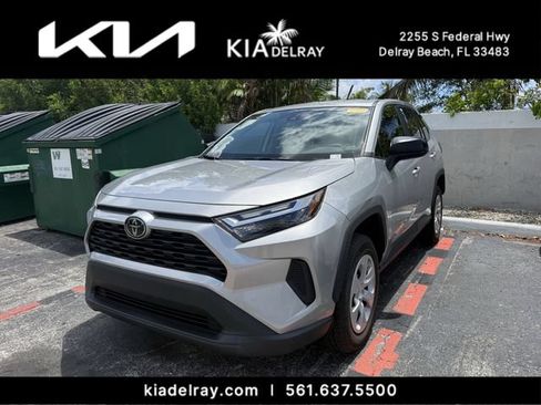 Used 2023 Toyota RAV4 LE FWD image 4