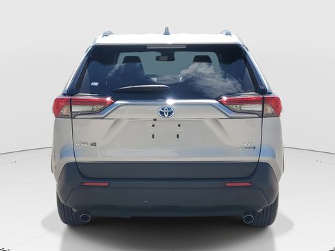 Certified 2024 Toyota RAV4 LE image 4