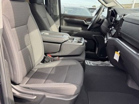 Used 2025 GMC Sierra 1500 Elevation image 15