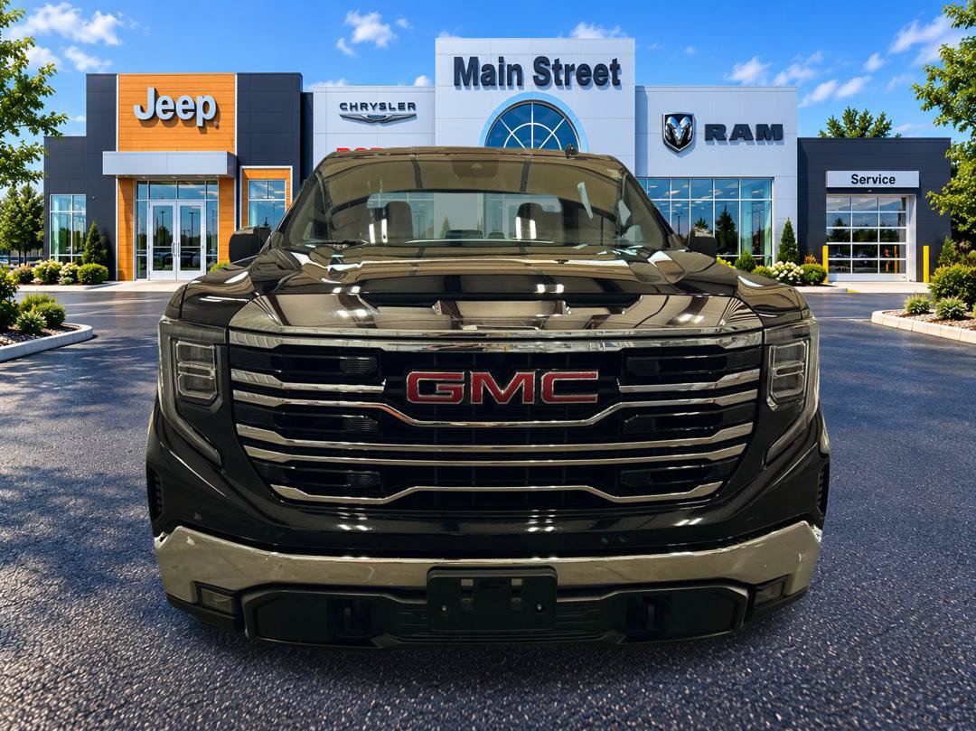 Used 2025 GMC Sierra 1500 SLT AWD/4WD image 8