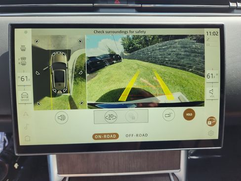 New 2025 Land Rover Range Rover SE image 22