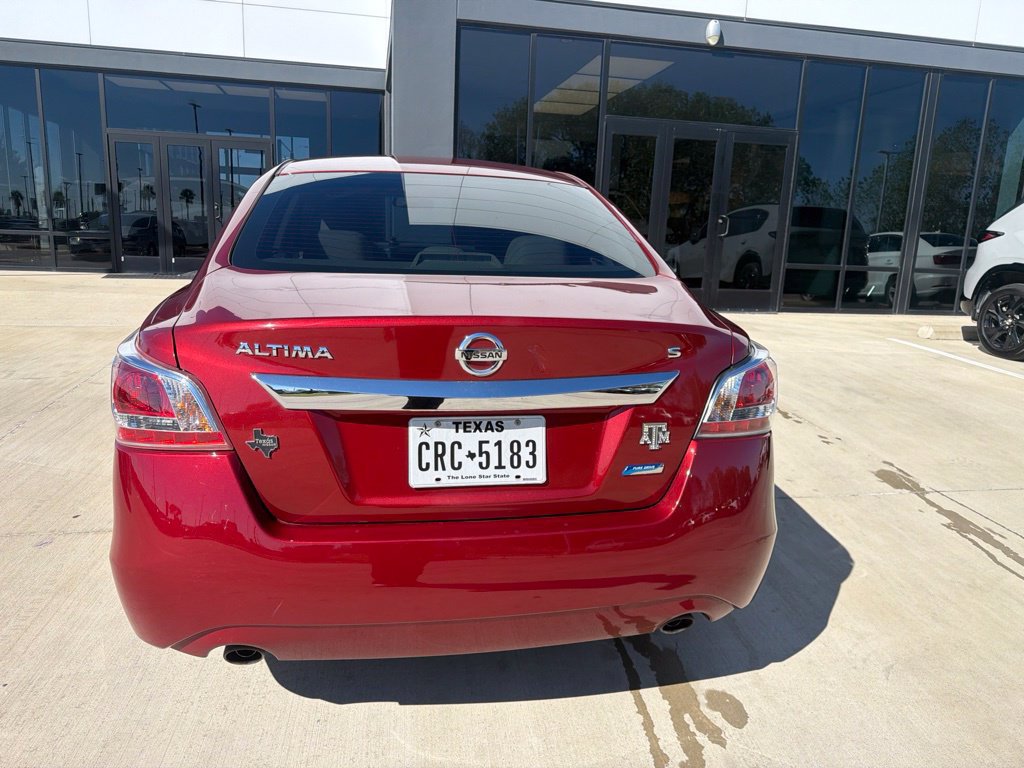 Used 2014 Nissan Altima 2.5 S FWD image 10