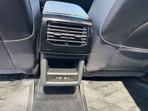 Certified 2023 Volkswagen ID.4 Pro S AWD/4WD image 22