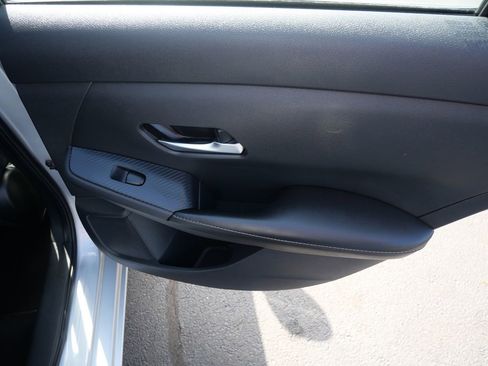 Used 2022 Nissan Sentra SV image 30