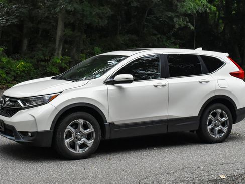 Used 2017 Honda CR-V EX-L image 3