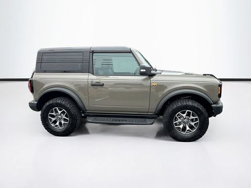 Certified 2025 Ford Bronco Badlands AWD/4WD image 11