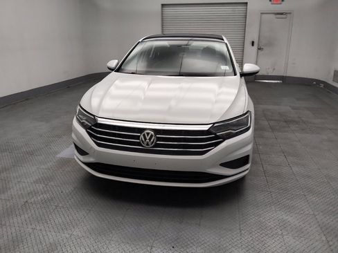 Used 2019 Volkswagen Jetta SE FWD image 15