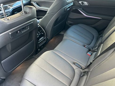 Used 2020 BMW X7 xDrive40i w/ Parking Assistance Package AWD/4WD image 12